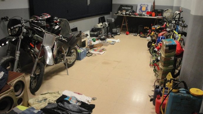 Material Agrícola Recuperado En Torres De Segre