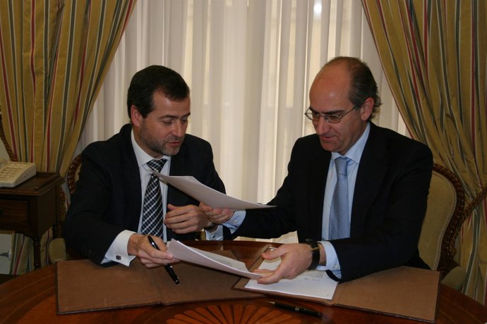 José María De La Vega Y Javier Iglesias