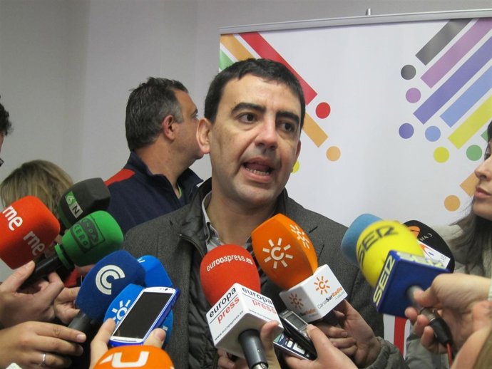 El Portavoz Del Grupo Socialista En El Parlamento Andaluz, Mario Jiménez.