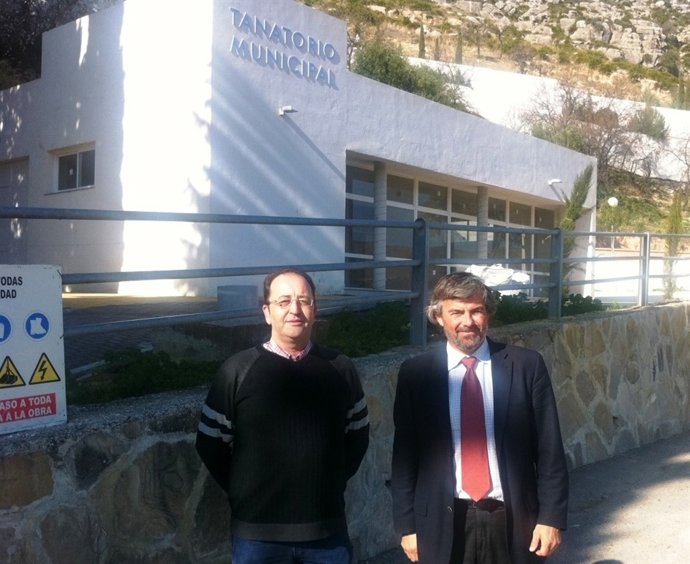 El Alcalde De Valle De Abdalajís Y El Diputado Provincial De Urbanismo