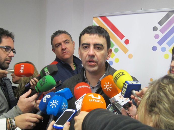 El Portavoz Del Grupo Socialista En El Parlamento Andaluz, Mario Jiménez.