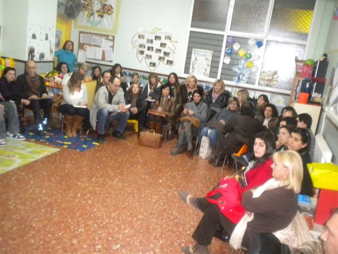 En Una Reunión De Representantes De Centros De Educación Infantil De Valencia