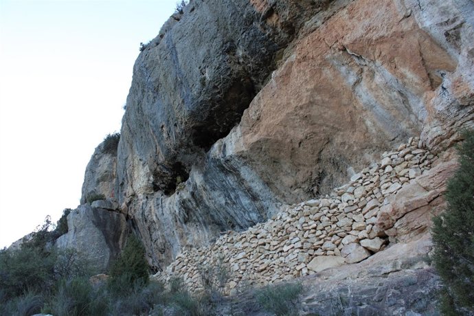 Yacimiento De Arte Rupestre