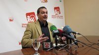 Pujante (IU-Verdes) acusa al Gobierno regional de pasar de ser "un experto en despilfarrar" a "un mal pagador"