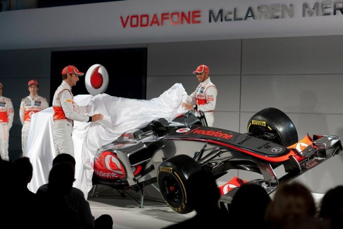 Button Y Hamilton Descubren El Nuevo Mclaren