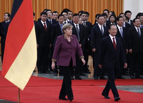 El Primer Ministro De China, Wen Jibao Y La Canciller Alemana, Angela Merkel