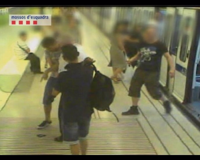 Operativo Contra Hurtos En El Metro De Barcelona