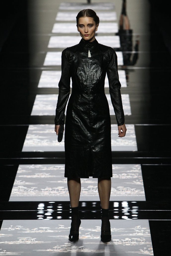 Modelo De Ailanto En La Mercedes-Benz Fashion Week Madrid