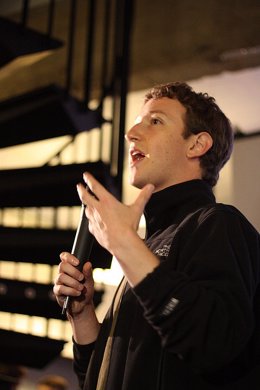 El Fundador Y CEO De Facebook, Mark Zuckerberg