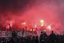 Enfrentamientos En El Estadio De La Ciudad Egipcia De Port Said