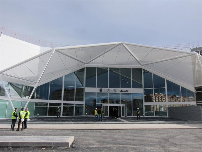 Exterior De La Estación De Tren