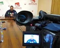 Pujante considera que "no tiene sentido la proliferación de aeropuertos como si fueran champiñones"