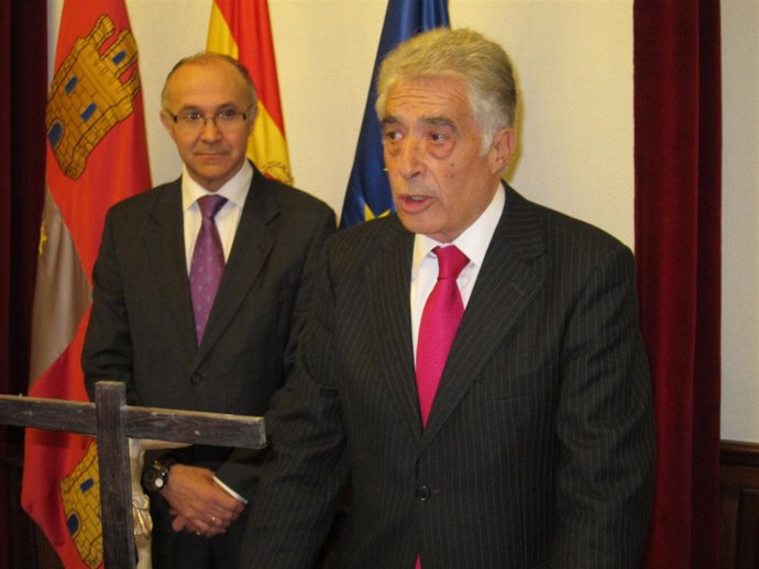 Javier Galán Toma Posesión En Presencia Del Delegado, Ramiro Ruiz Medrano