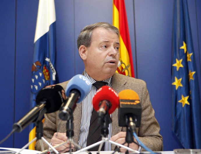 El Director Del Servicio Canario De Empleo (SCE), Manuel León