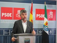 El PSOE extremeño exige a Monago que "si tiene pruebas" de los contratos de Barroso con la Junta las "haga públicas"