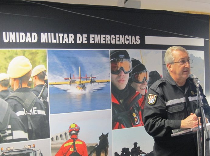 El Teniente General Emilio Roldán, Jefe De La Unidad Militar De Emergencias