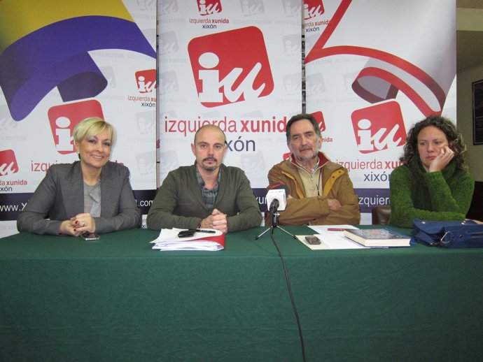 Por La Izquierda, González, Espina, Hevia Y Ballesteros, En Rueda De Prensa.