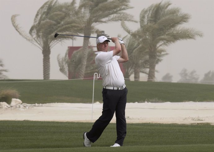 Richard Finch En El Masters De Qatar, Con Tormenta Del Desierto