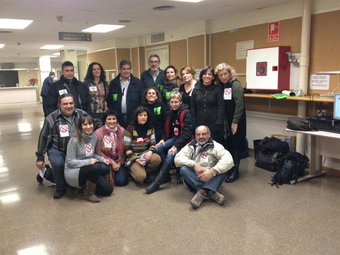 Delgados De Educación Protestan En Carrer Casp