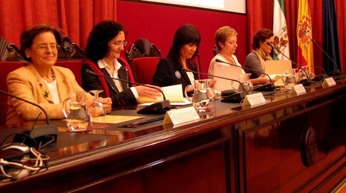 Micaela Navarro En La Clausura Del IX Congreso Iberoamericano