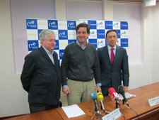 Representantes Del Sector De La Madera Vallisoletano En La Sede De La CVC