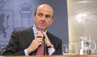 De Guindos: la reforma no está pensada para soluciones "concretas"