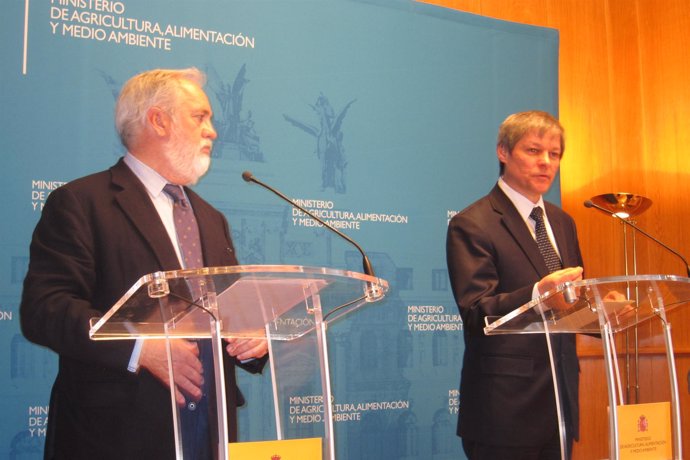 Dacian Ciolos Con Miguel Arias Cañete