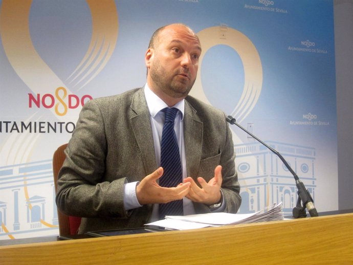 El Portavoz Del Gobierno Municipal De Sevilla, Francisco Pérez (PP)