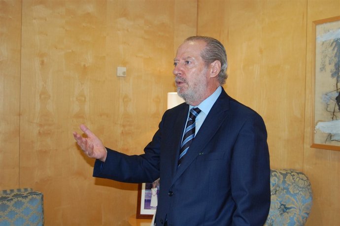 Fernando Rodríguez Villalobos.