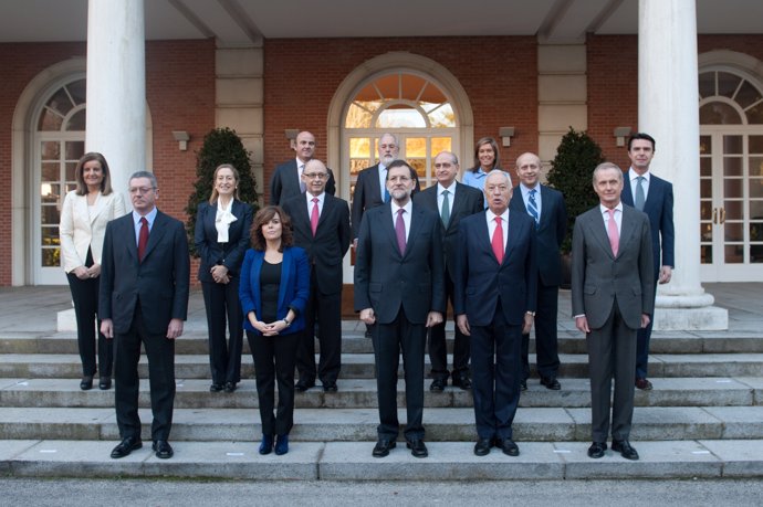 Foto De Familia Del Gobierno De Mariano Rajoy 