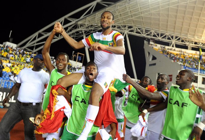 Seydou Keita Clasifica A Mali Para Las Semifinales De La Copa De África
