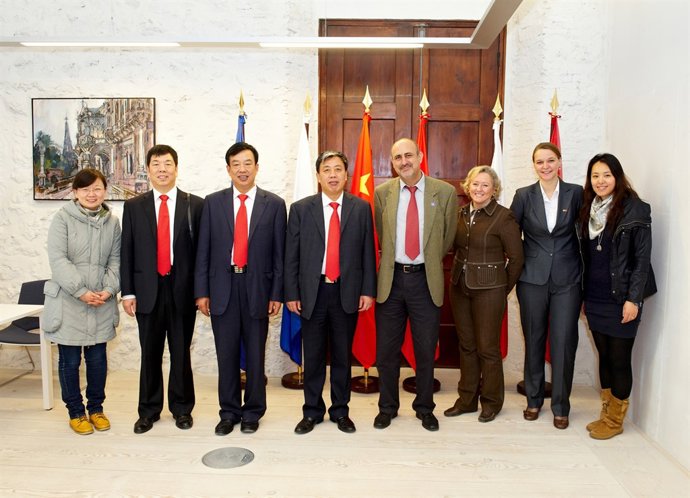 Visita De Representantes De La De Shandong