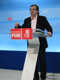 Vara se ratifica el sábado como candidato a seguir al frente del PSOE extremeño tras el congreso regional de abril