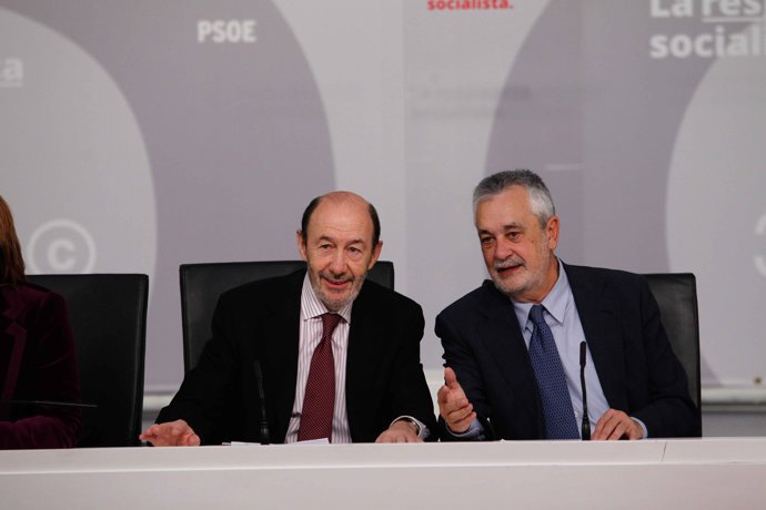 Nueva Ejecutiva Del PSOE Con Alfredo Pérez Rubalcaba Al Frente