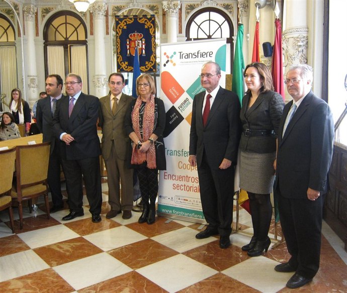 Presentación Del Foro Transfiere En Málaga