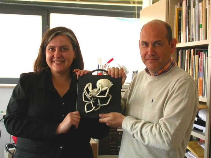 Carmen Soriano Y Xavier Delclòs, Dos De Los Investigadores