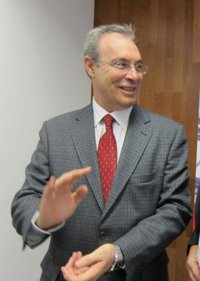 El PSOE cordobés acepta que Griñán no repita como candidato por Córdoba y trabaja ya en su nueva lista