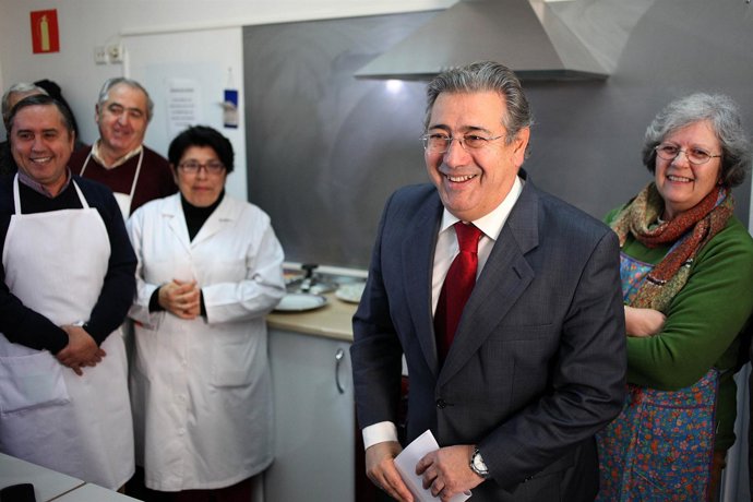 El Alcalde De Sevilla, Juan Ignacio Zoido, En Sevilla Este