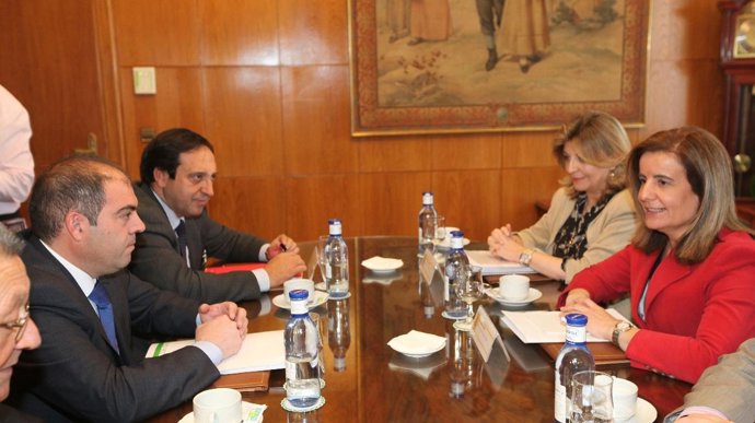 Reunión De Fátima Báñez Con Los Autónomos