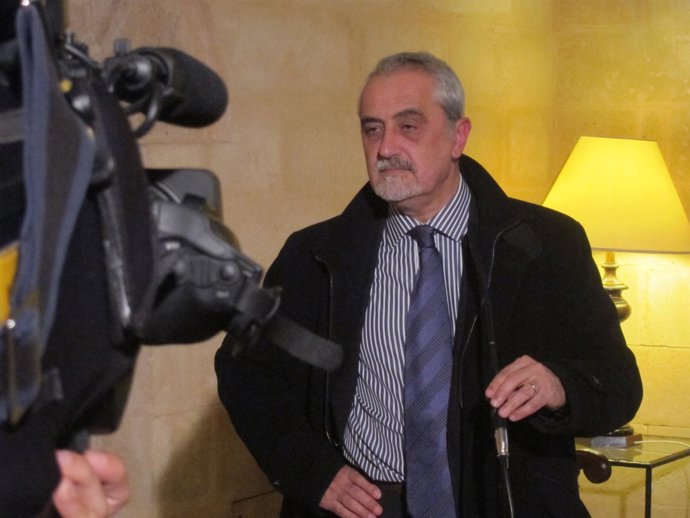 Decano Francisco Martínez Espinosa