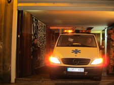 El Coche Fúnebre Se Lleva El Cadáver De Tàpies De Su Casa