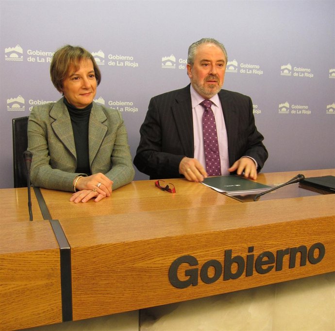 José Ignacio Nieto, Consejero De Salud, Y María Luz De Los Mártires