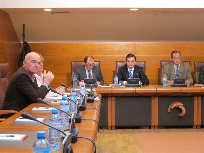 Leandro Sainz De La Riva, En El Centro