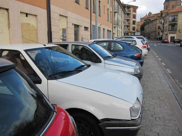 Automóviles Aparcados En Salamanca