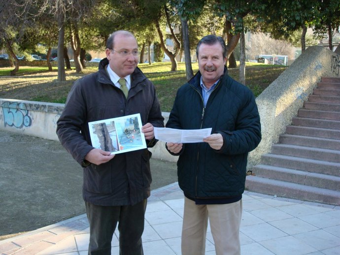 Márquez Y García Anguita Piden La Construcción De Parques Por Obras Del Tranvía.