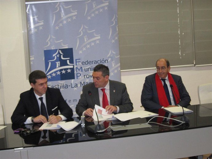 Firma Del Acuerdo Entre La FEMP Y GNF