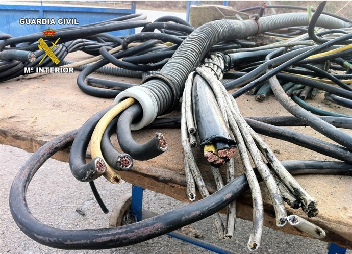 Cable De Cobre Intervenido