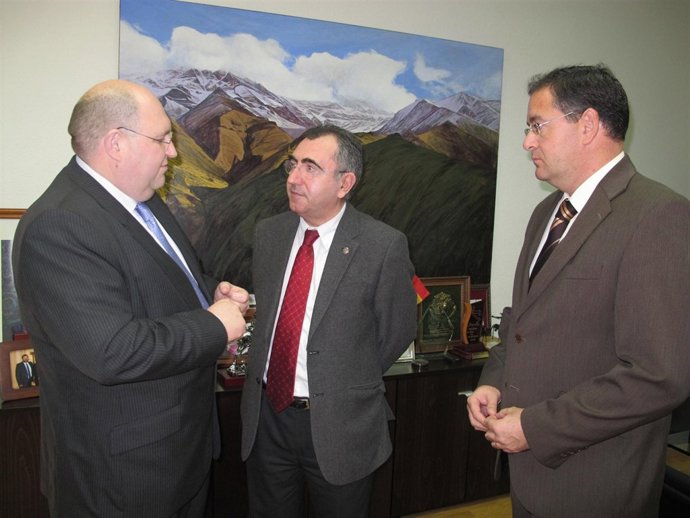 Campos, Escuin Y Velasco