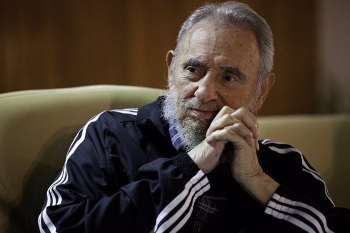 Fidel Castro En La Presentación De Su Último Libro El 4-02-2012