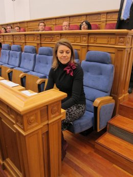 Cospedal En El Pleno De Las Cortes